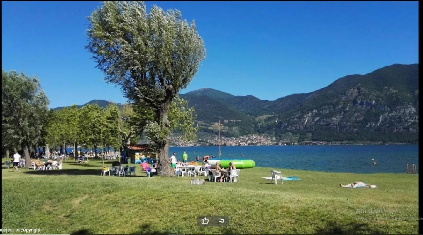Hébergement de vacances Le Case Del Patio Homes, Cosy, Functional And With Swimming Pool Iseo